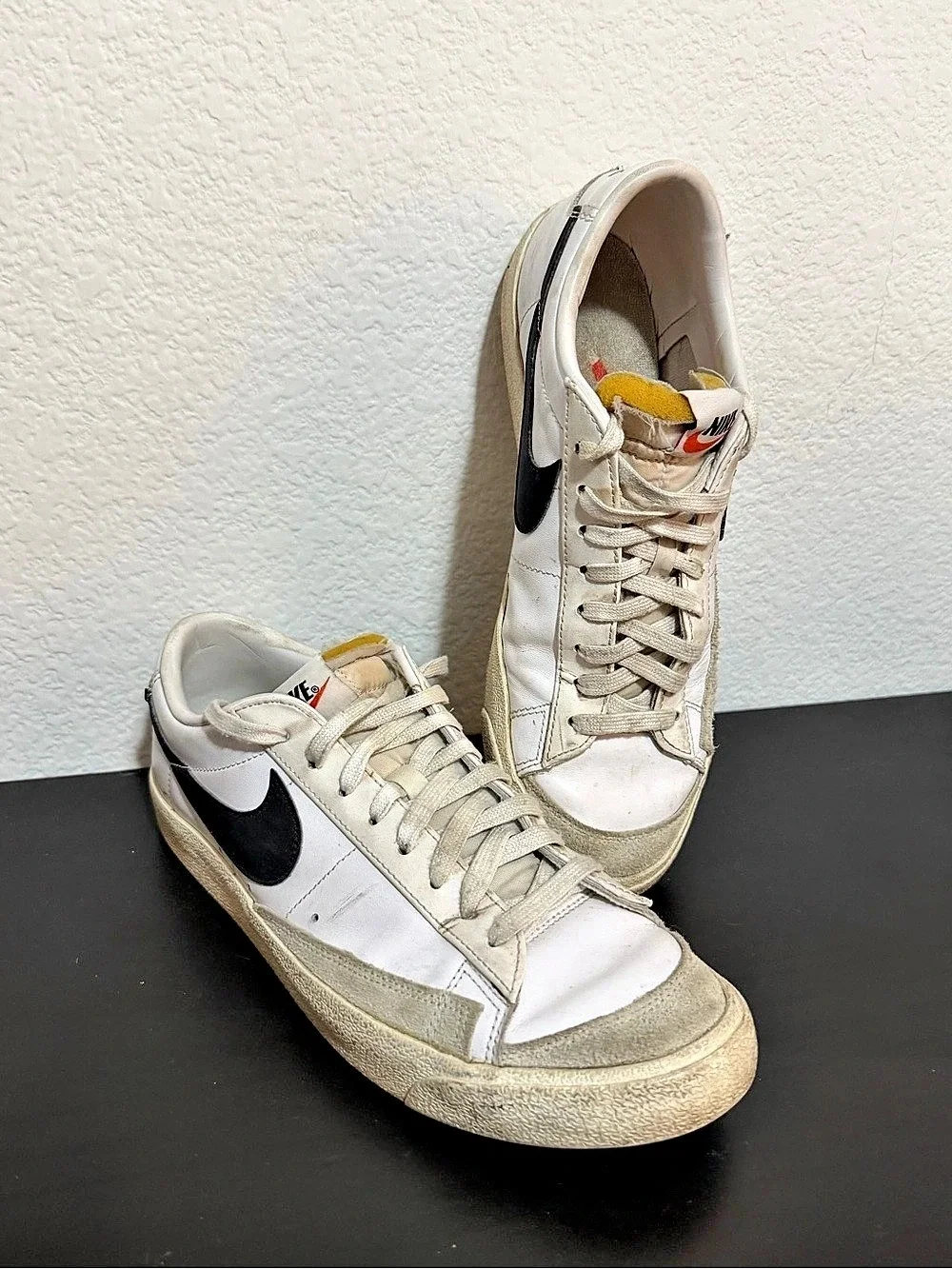 Nike Blazer Low '77 Vintage Sneakers White & Black US 10.5